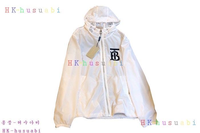 NEW 버버리  바람막이 신상 BB 666737