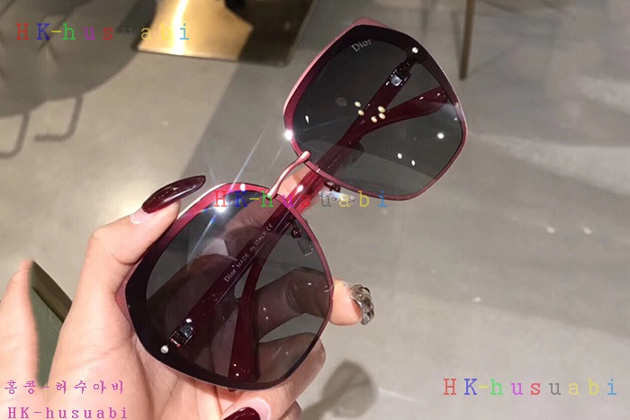 NEW 디올 선글라스 신상 DR 65776