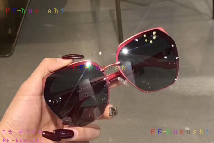 NEW 디올 선글라스 신상 DR 65776