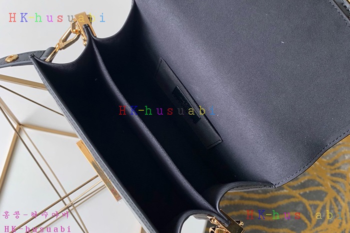★미러급★ 루이비통 미니 도핀백 M44580