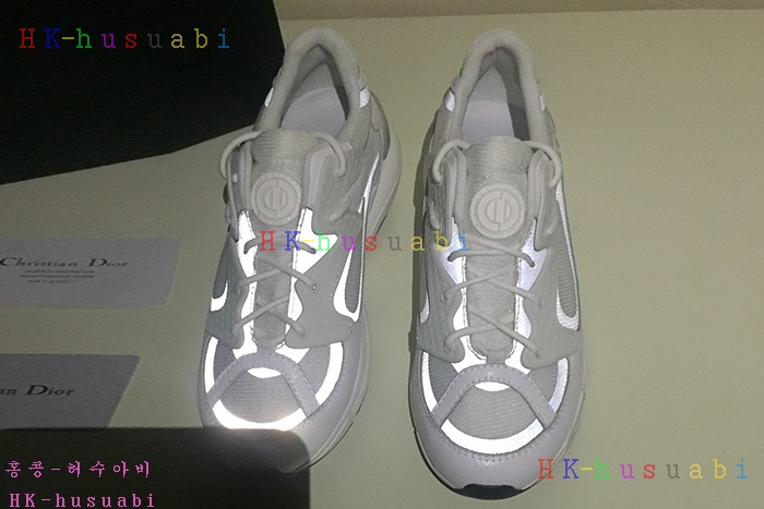 NEW 디올 남여공용 신발 DR 672250