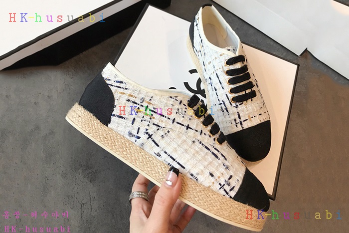 NEW 샤넬 여성용 신발 CH 64883