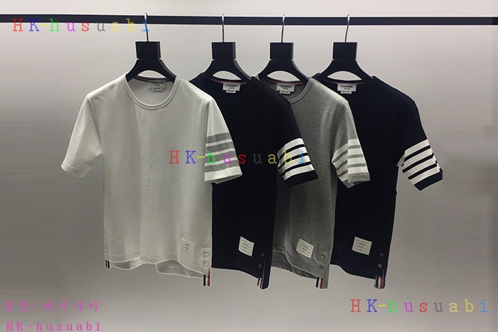 NEW 톰브라운 반팔티 신상 TB 673368