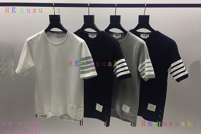 NEW 톰브라운 반팔티 신상 TB 673368
