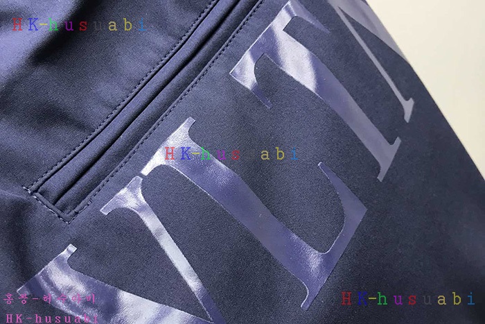 NEW 몽클레어  반바지 신상 M 6733356