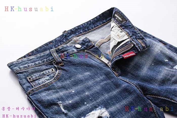 NEW 디스퀘어드 반바지 DQ 672807