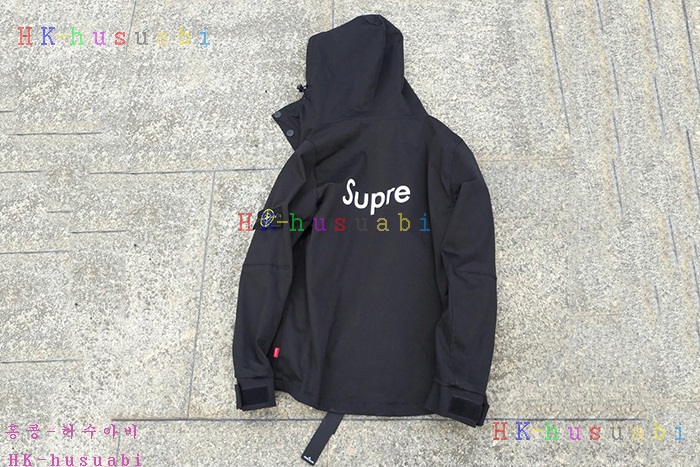 NEW 스톤아일랜드  자켓 S 666880