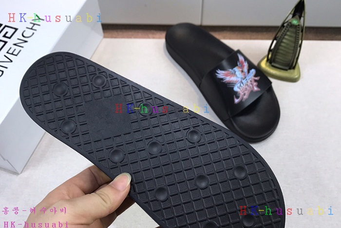 NEW 지방시 남성용 슬리퍼 G 84449