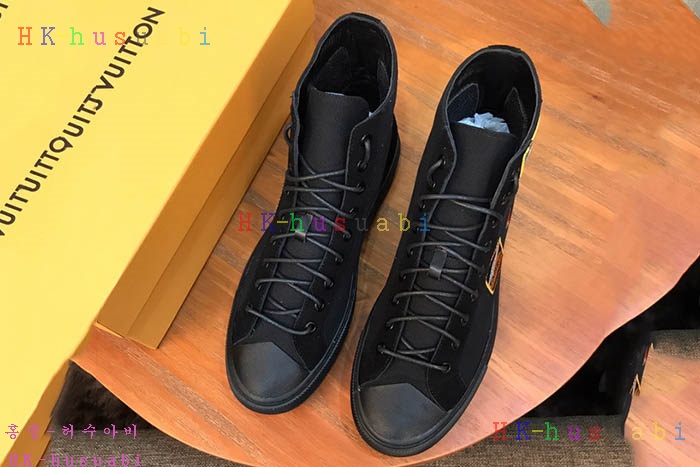 NEW 루이비통  신발 신상 LV 01244984