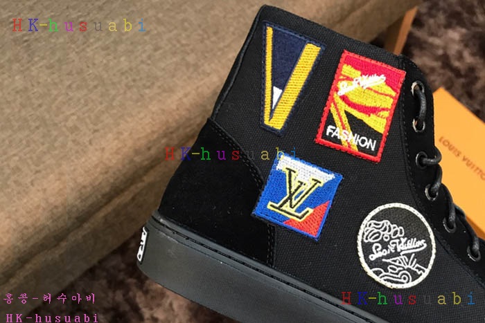 NEW 루이비통  신발 신상 LV 01244984