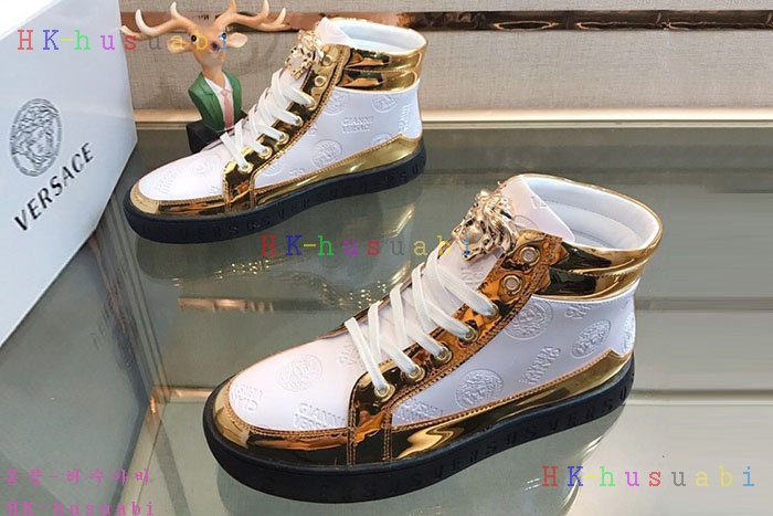 NEW 베르사체 남성용 신발 V 470035
