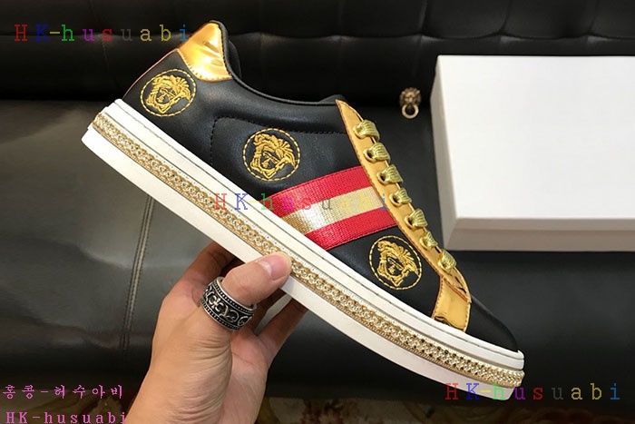 NEW 베르사체 남성용 신발 V 470038