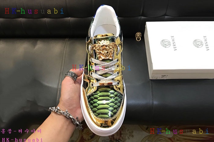 NEW 베르사체 남성용 신발 V 470041