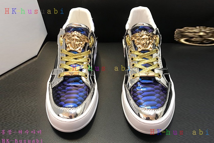 NEW 베르사체 남성용 신발 V 470042