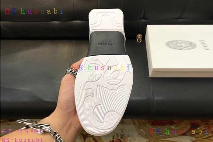 NEW 베르사체 남성용 신발 V 470052