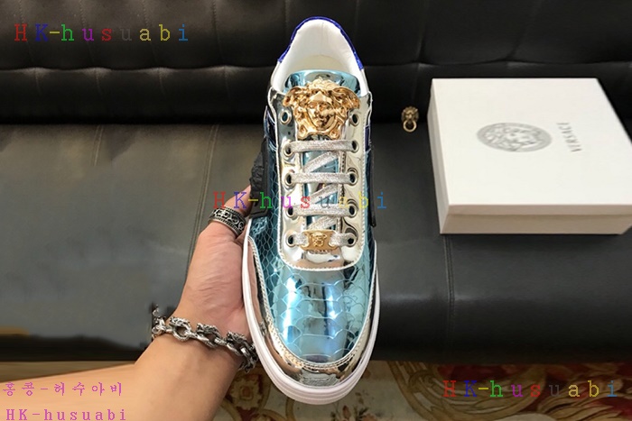 NEW 베르사체 남성용 신발 V 470052