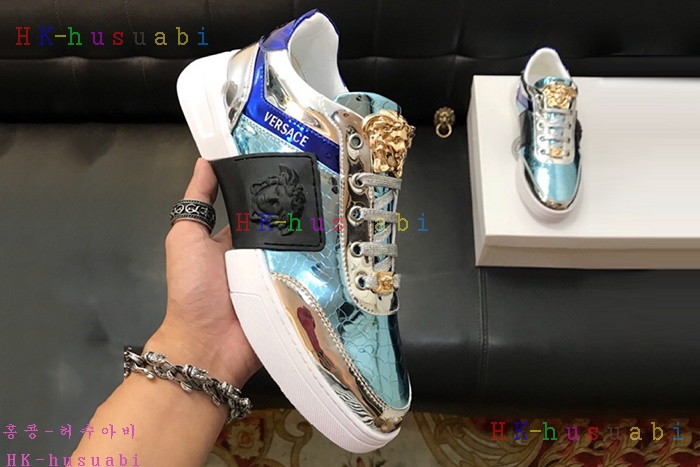 NEW 베르사체 남성용 신발 V 470052