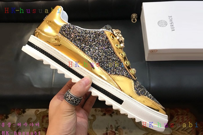 NEW 베르사체 남성용 신발 V 470053