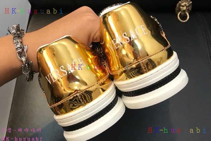 NEW 베르사체 남성용 신발 V 470053