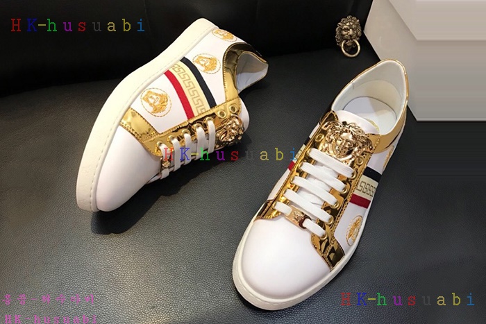NEW 베르사체 남성용 신발 V 470056