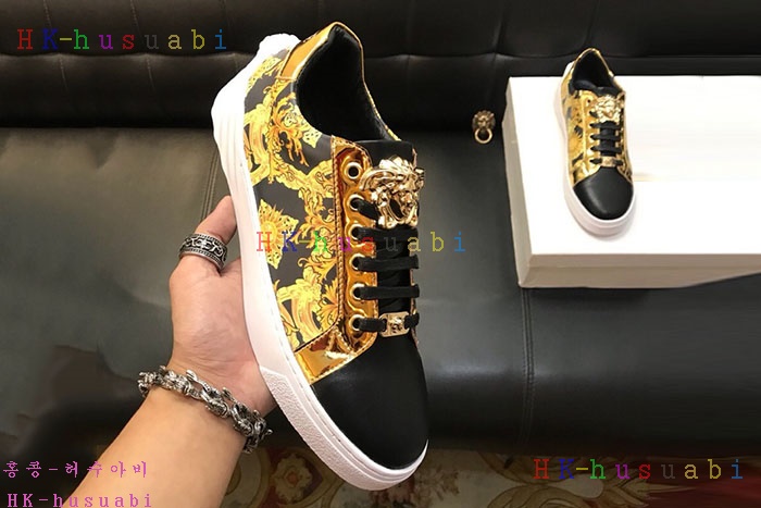 NEW 베르사체 남성용 신발 V 470066