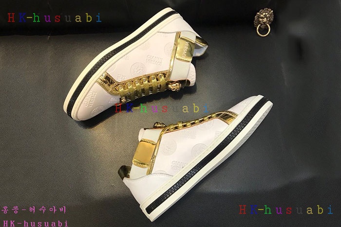 NEW 베르사체 남성용 신발 V 470068