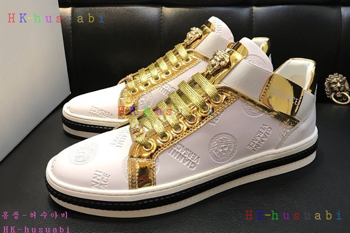 NEW 베르사체 남성용 신발 V 470068