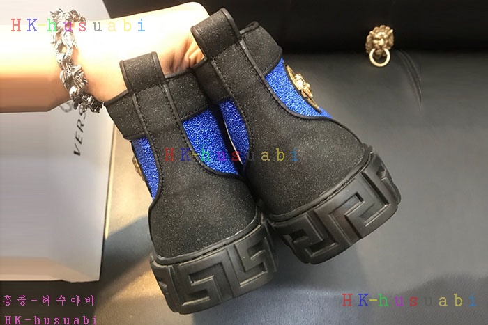 NEW 베르사체 남성용 신발 V 470071