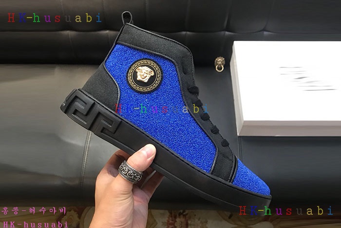 NEW 베르사체 남성용 신발 V 470071