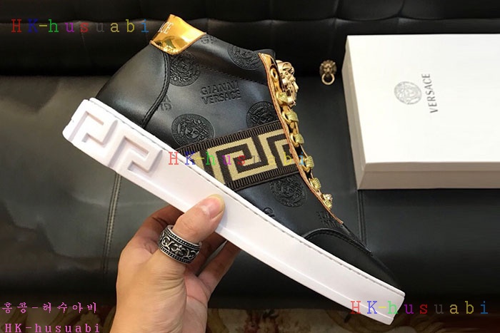 NEW 베르사체 남성용 신발 V 470076