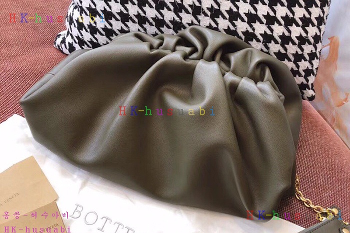 ★미러급★ 보테가베네타 버터 카프 파우치 BV 576227