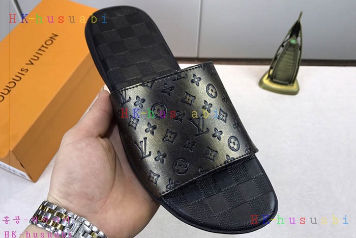 NEW 루이비통 남성용 슬리퍼 LV 945906