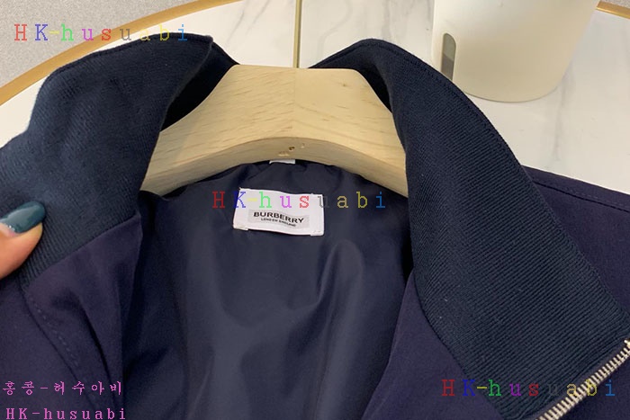 NEW 버버리 바람막이 신상  BB 744497