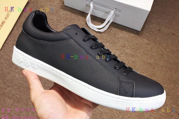 NEW 루이비통 남성용 신발 LV 247701