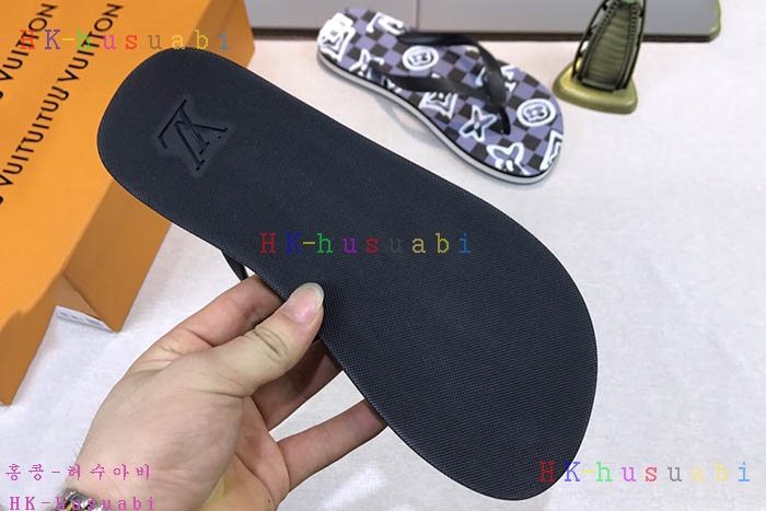 NEW 루이비통 슬리퍼 신상 LV 672252