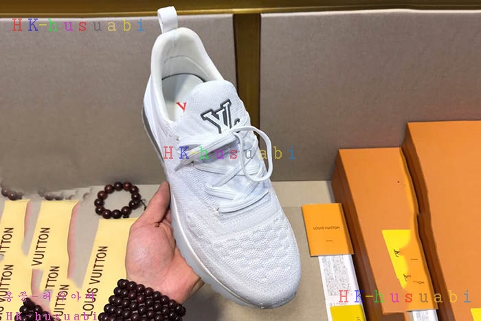 NEW 루이비통 남성용 신발 LV 247733