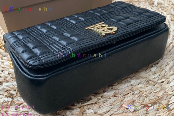 ★미러급★버버리 스몰 퀼트 체크 램스킨 롤라 백 BB 322201-5