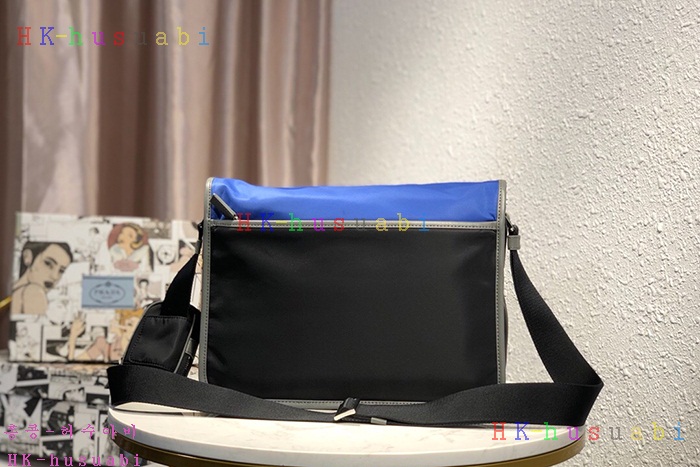 ★미러급★ 프라다 콘트라스트 메신저 숄더백 2VD769-2