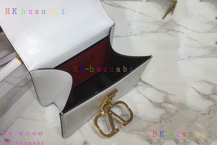 ★미러급★ 발렌티노 브링 체인백 신상 V 388401-8