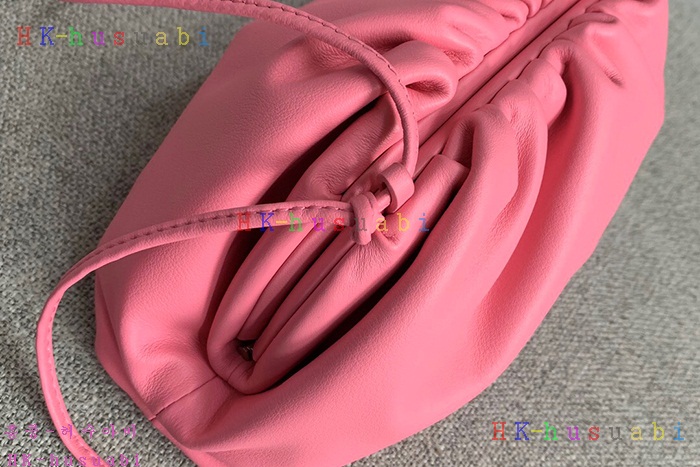 ★미러급★ 보테가베네타 파우치  BV 585852