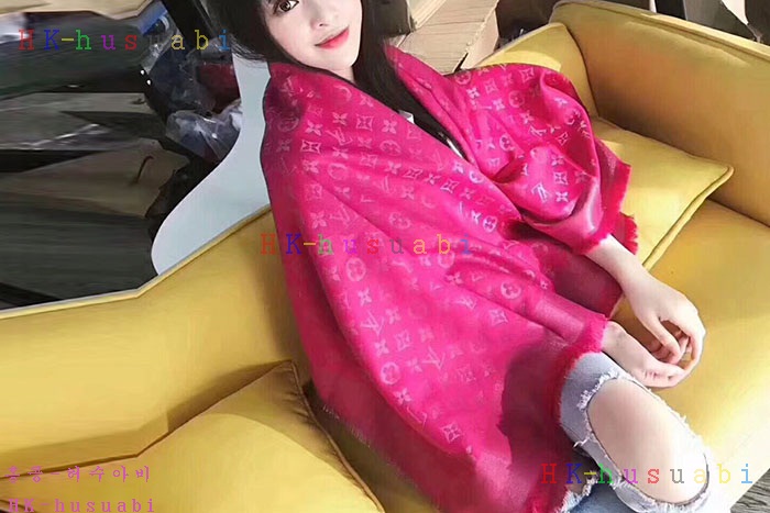 NEW 루이비통 스카프 신상 LV 1587001