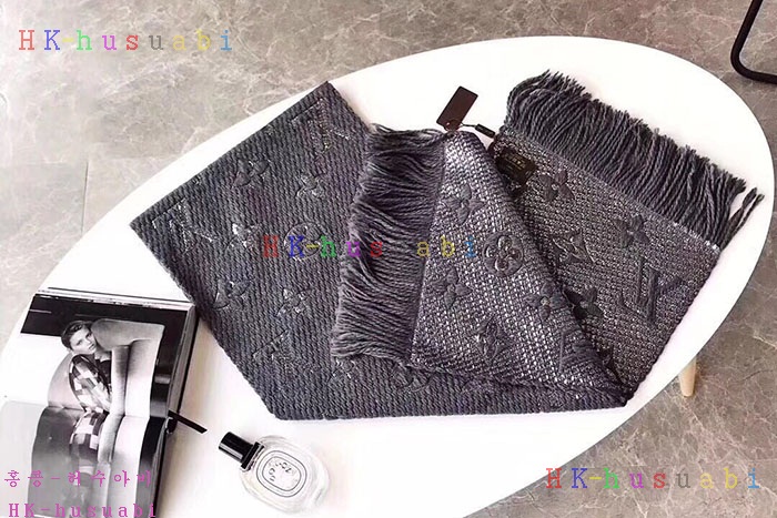 NEW 루이비통 스카프 신상 LV 1587026