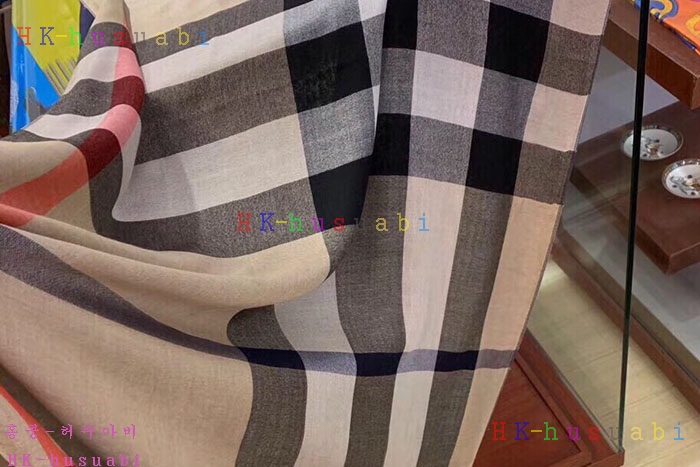 NEW 버버리 스카프 신상 BB 642476