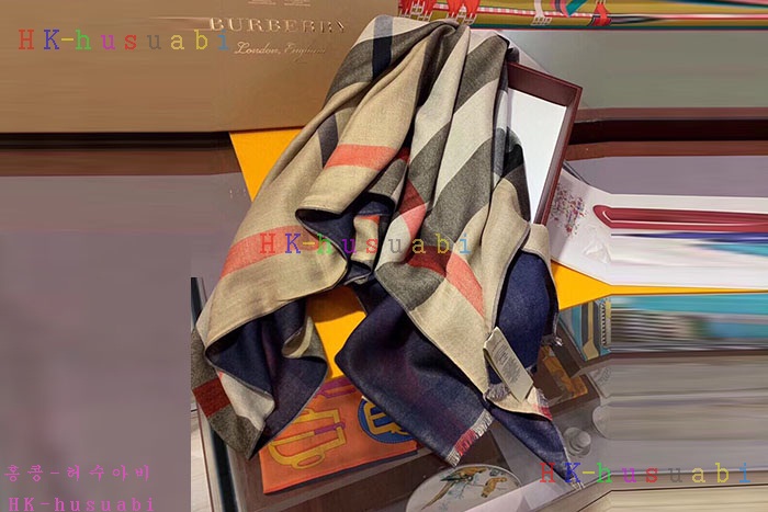 NEW 버버리 스카프 신상 BB 642476