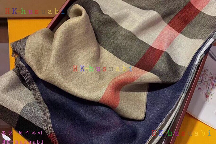 NEW 버버리 스카프 신상 BB 642476