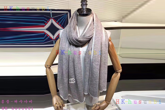 NEW 샤넬 스카프 신상 CH 6733252