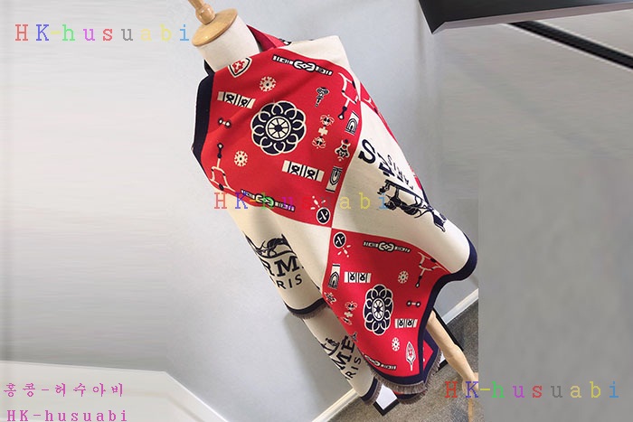 NEW 에르메스 스카프 신상 H 6977752