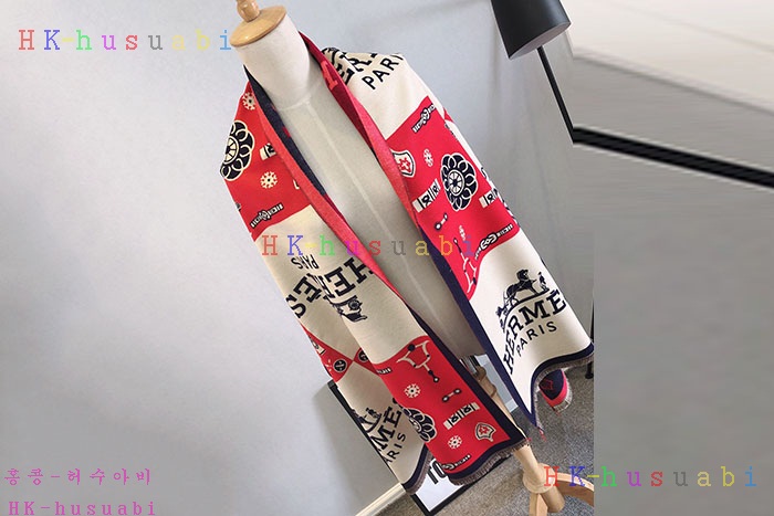 NEW 에르메스 스카프 신상 H 6977752