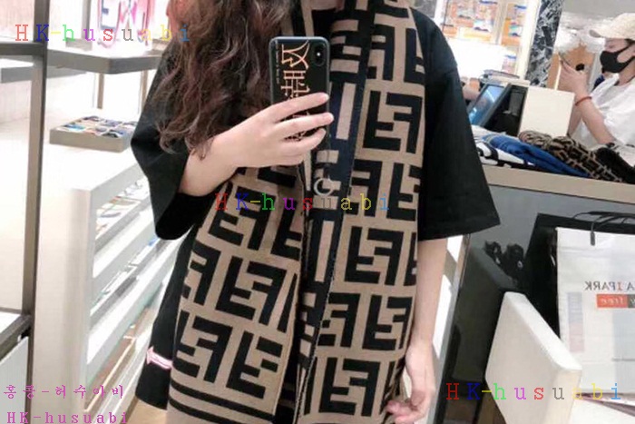 NEW 펜디 스카프 신상 FD 999251