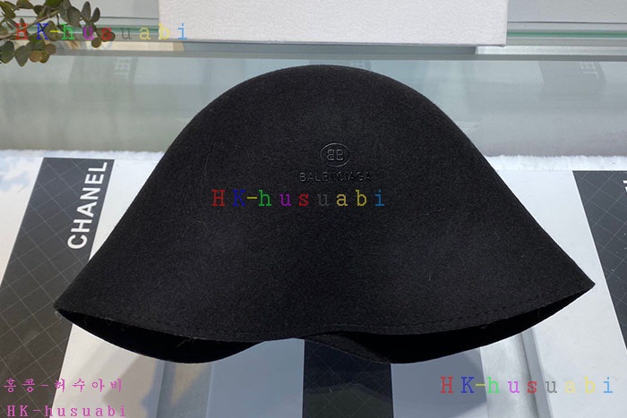 NEW 발렌시아가 모자 신상 b 370014